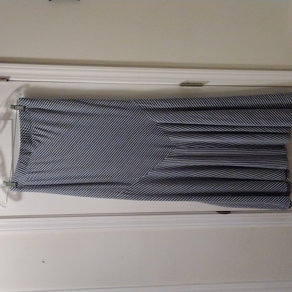 NWT Cato woman 18/20W Full length Skirt